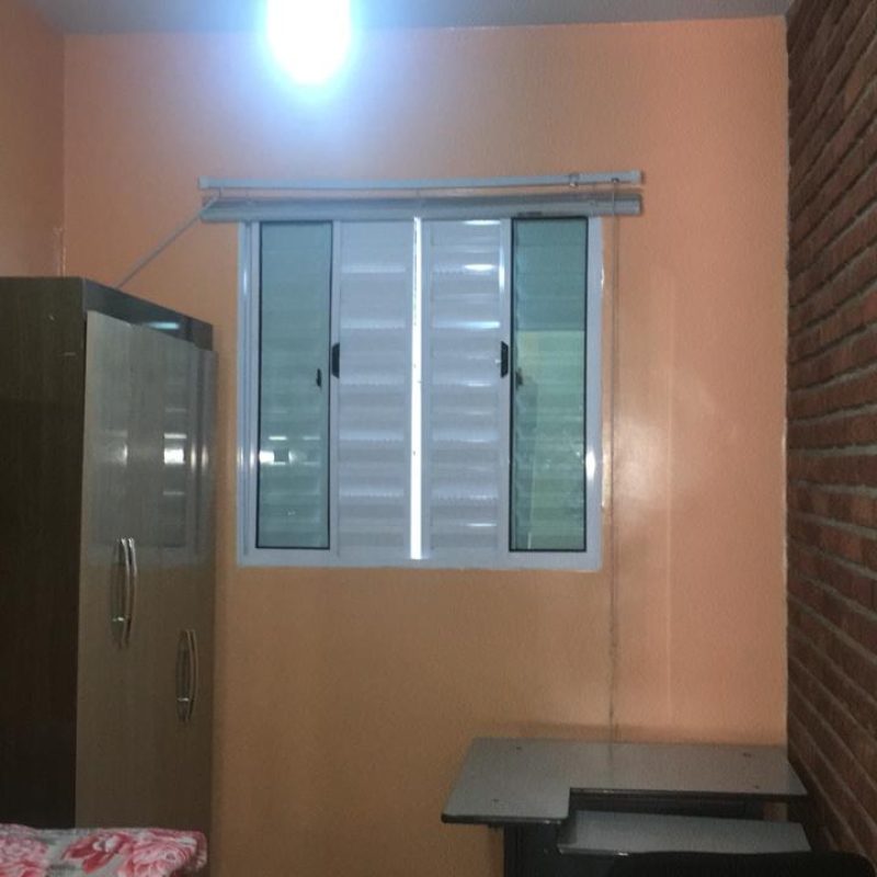 Quarto Individual SEM Banheiro.